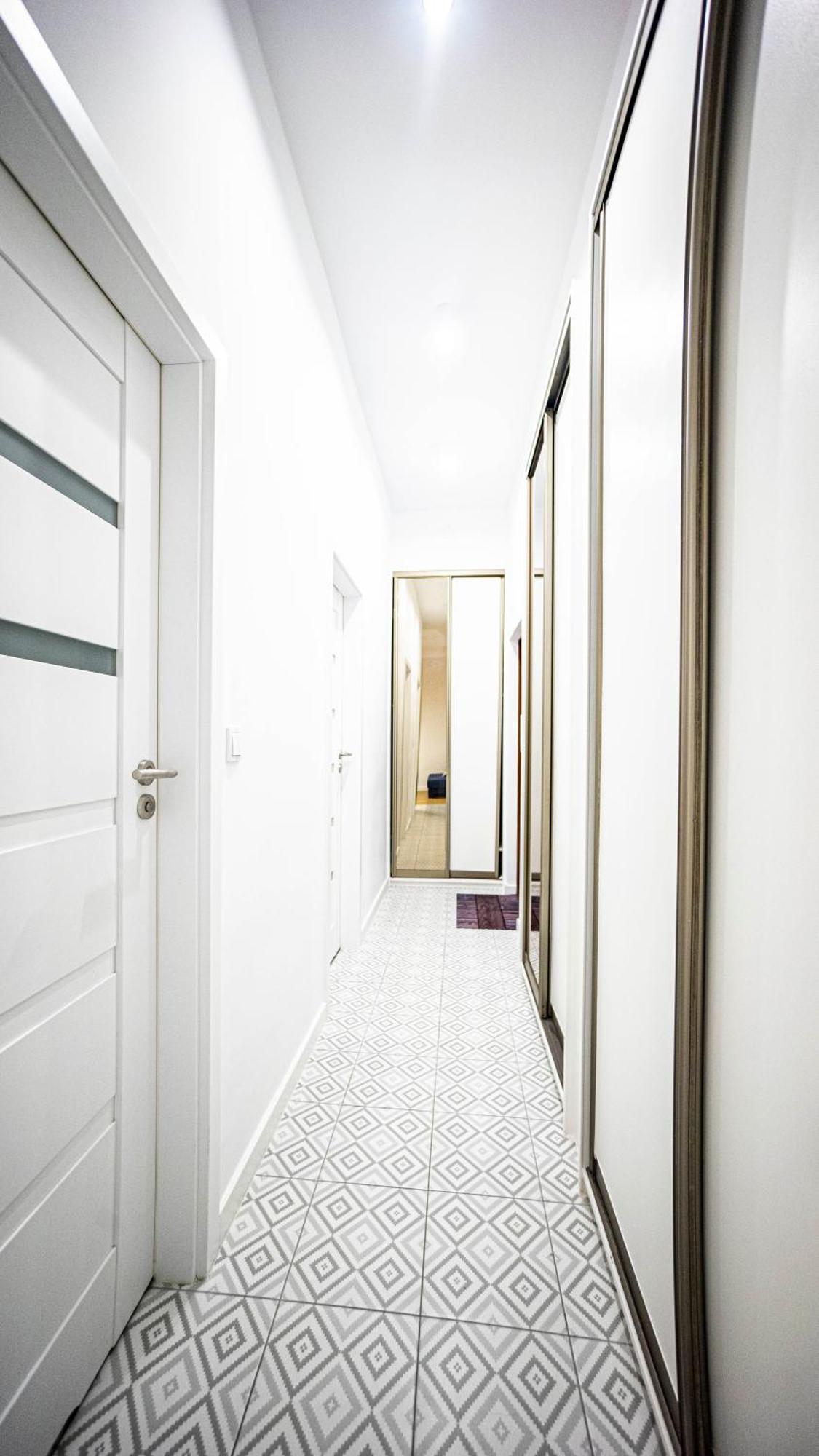 Spacious Apartment With 3 Meter Ceilings, Powisle, The Old Town Varsovia Exterior foto